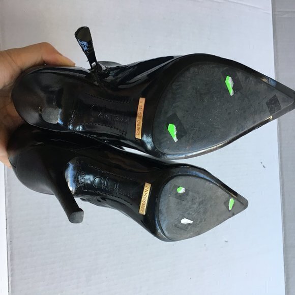 Cole Haan Air Fiona Black Patent Ankle Boots 5.5B - Picture 7 of 7